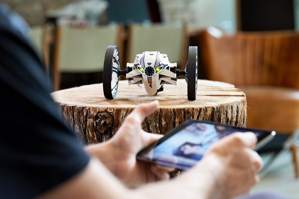 Parrot Jumping Sumo